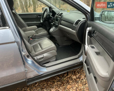 Синий Хонда СРВ, объемом двигателя 2.35 л и пробегом 318 тыс. км за 10200 $, фото 8 на Automoto.ua