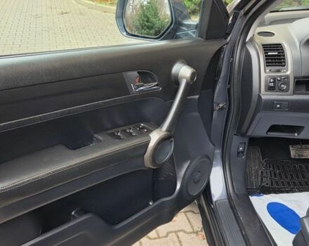 Синий Хонда СРВ, объемом двигателя 2 л и пробегом 165 тыс. км за 7600 $, фото 13 на Automoto.ua