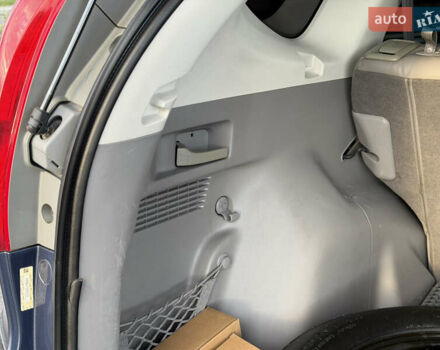 Синий Хонда СРВ, объемом двигателя 2.4 л и пробегом 250 тыс. км за 12777 $, фото 84 на Automoto.ua