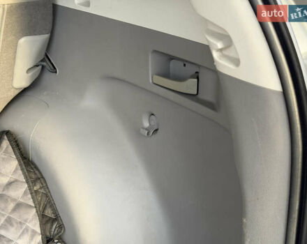 Синий Хонда СРВ, объемом двигателя 2.4 л и пробегом 250 тыс. км за 12777 $, фото 83 на Automoto.ua