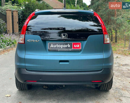 Хонда СРВ 2014 в Киеве на Automoto.ua Синий Хонда СРВ, объемом двигателя 2.4 л и пробегом 143 тыс. км за 16490 $, фото 5 на Automoto.ua