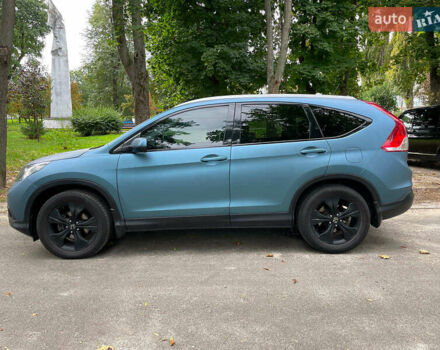 Хонда СРВ 2014 в Киеве на Automoto.ua Синий Хонда СРВ, объемом двигателя 2.4 л и пробегом 143 тыс. км за 16490 $, фото 12 на Automoto.ua