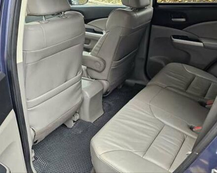 Хонда СРВ 2014 в Василькове на Automoto.ua Синий Хонда СРВ, объемом двигателя 2.35 л и пробегом 190 тыс. км за 15800 $, фото 13 на Automoto.ua