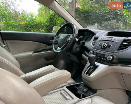 Хонда СРВ 2014 в Киеве на Automoto.ua Синий Хонда СРВ, объемом двигателя 2.4 л и пробегом 143 тыс. км за 16490 $, фото 36 на Automoto.ua