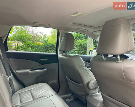 Хонда СРВ 2014 в Киеве на Automoto.ua Синий Хонда СРВ, объемом двигателя 2.4 л и пробегом 143 тыс. км за 16490 $, фото 31 на Automoto.ua