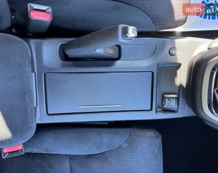 Синий Хонда СРВ, объемом двигателя 1.6 л и пробегом 215 тыс. км за 14400 $, фото 33 на Automoto.ua