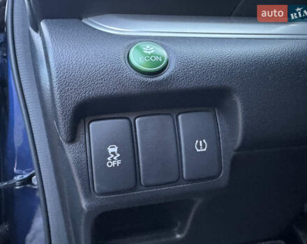 Синій Хонда СРВ, об'ємом двигуна 2.35 л та пробігом 63 тис. км за 18700 $, фото 13 на Automoto.ua