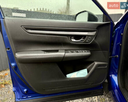 Хонда СРВ 2023 в Тернополе на Automoto.ua Синий Хонда СРВ, объемом двигателя 1.99 л и пробегом 18 тыс. км за 33999 $, фото 40 на Automoto.ua