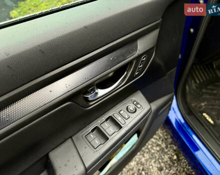 Хонда СРВ 2023 в Тернополе на Automoto.ua Синий Хонда СРВ, объемом двигателя 1.99 л и пробегом 18 тыс. км за 33999 $, фото 41 на Automoto.ua