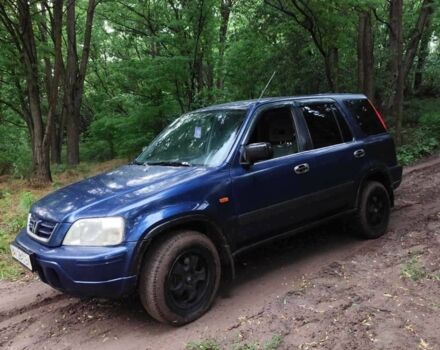 Синий Хонда СРВ, объемом двигателя 2 л и пробегом 300 тыс. км за 4200 $, фото 1 на Automoto.ua