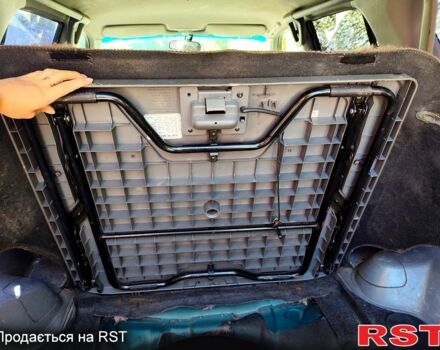 Зеленый Хонда СРВ, объемом двигателя 2 л и пробегом 339 тыс. км за 4950 $, фото 4 на Automoto.ua