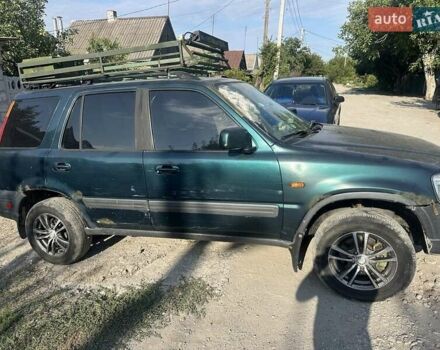 Зеленый Хонда СРВ, объемом двигателя 2 л и пробегом 399 тыс. км за 2000 $, фото 3 на Automoto.ua