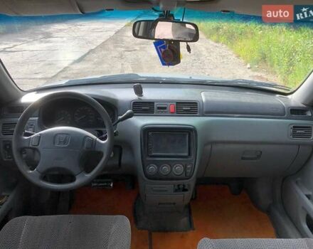 Зеленый Хонда СРВ, объемом двигателя 2 л и пробегом 220 тыс. км за 3800 $, фото 17 на Automoto.ua