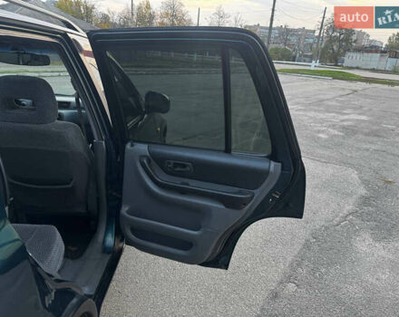 Зелений Хонда СРВ, об'ємом двигуна 2 л та пробігом 368 тис. км за 4000 $, фото 26 на Automoto.ua