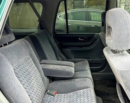 Зеленый Хонда СРВ, объемом двигателя 2 л и пробегом 206 тыс. км за 4300 $, фото 10 на Automoto.ua