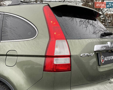 Зеленый Хонда СРВ, объемом двигателя 2 л и пробегом 275 тыс. км за 10490 $, фото 7 на Automoto.ua