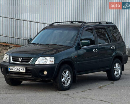 Зеленый Хонда СРВ, объемом двигателя 2 л и пробегом 368 тыс. км за 4000 $, фото 1 на Automoto.ua