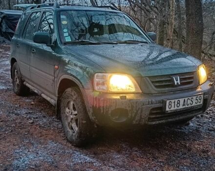 Зеленый Хонда СРВ, объемом двигателя 2 л и пробегом 700 тыс. км за 1200 $, фото 1 на Automoto.ua