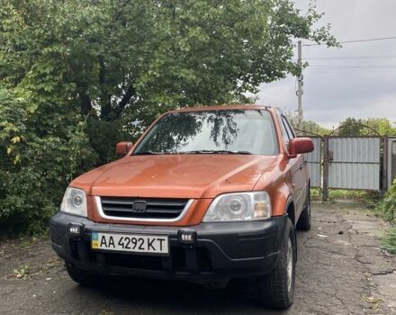 Оранжевый Хонда СРВ, объемом двигателя 2 л и пробегом 300 тыс. км за 3750 $, фото 1 на Automoto.ua