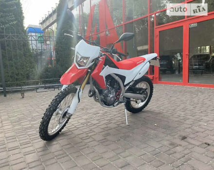 Червоний Хонда CRF 250, об'ємом двигуна 0 л та пробігом 18 тис. км за 4800 $, фото 2 на Automoto.ua