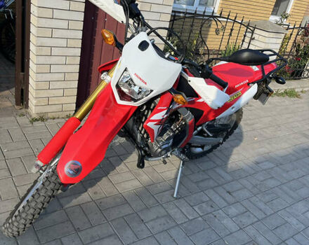Красный Хонда CRF 250L, объемом двигателя 0.25 л и пробегом 16 тыс. км за 5000 $, фото 9 на Automoto.ua