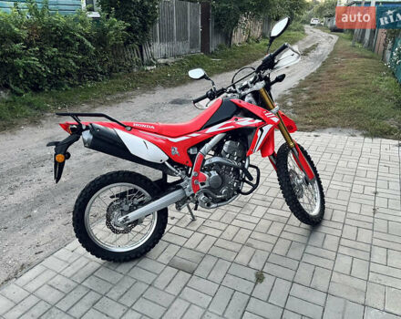 Красный Хонда CRF 250L, объемом двигателя 0.25 л и пробегом 16 тыс. км за 5000 $, фото 3 на Automoto.ua
