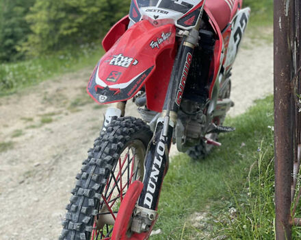 Хонда CRF 250R 2009 в Ивано-Франковске на Automoto.ua Красный Хонда CRF 250R, объемом двигателя 0.25 л и пробегом 60 тыс. км за 2650 $, фото 4 на Automoto.ua