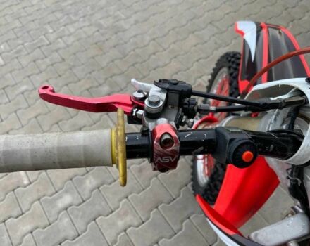 Хонда CRF 250R, об'ємом двигуна 0 л та пробігом 0 тис. км за 2800 $, фото 9 на Automoto.ua
