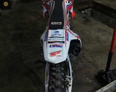 Хонда CRF 250R, об'ємом двигуна 0.25 л та пробігом 1 тис. км за 2500 $, фото 3 на Automoto.ua