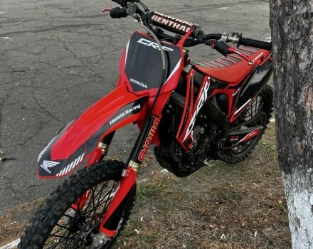 Хонда CRF 250R, объемом двигателя 0.25 л и пробегом 0 тыс. км за 4000 $, фото 3 на Automoto.ua