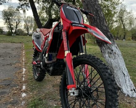 Хонда CRF 250R, объемом двигателя 0.25 л и пробегом 0 тыс. км за 4000 $, фото 5 на Automoto.ua