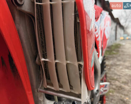 Хонда CRF 250R, об'ємом двигуна 0.25 л та пробігом 25 тис. км за 3500 $, фото 5 на Automoto.ua