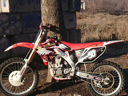 Хонда CRF 250R, объемом двигателя 0 л и пробегом 4 тыс. км за 2350 $, фото 1 на Automoto.ua