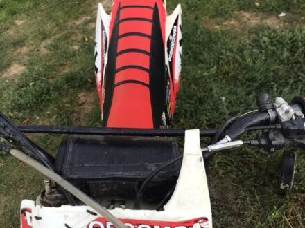 Хонда CRF 250R, объемом двигателя 0 л и пробегом 536 тыс. км за 2300 $, фото 1 на Automoto.ua