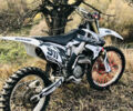 Белый Хонда CRF 450R, объемом двигателя 0.45 л и пробегом 318 тыс. км за 3500 $, фото 2 на Automoto.ua