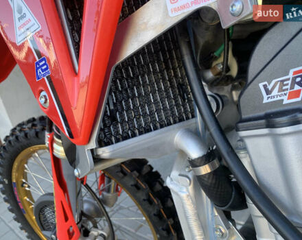 Червоний Хонда CRF 450R, об'ємом двигуна 0 л та пробігом 1 тис. км за 7950 $, фото 11 на Automoto.ua