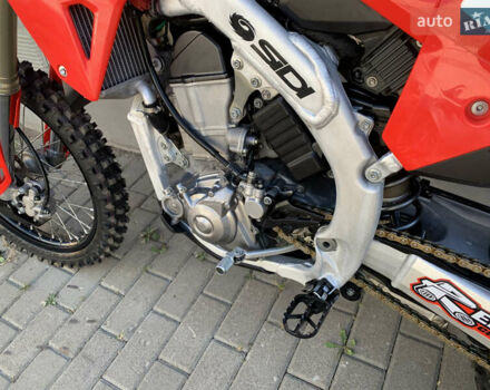 Хонда CRF 450R, объемом двигателя 0 л и пробегом 1 тыс. км за 7000 $, фото 18 на Automoto.ua