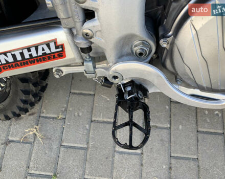Хонда CRF 450R, объемом двигателя 0 л и пробегом 1 тыс. км за 7000 $, фото 12 на Automoto.ua