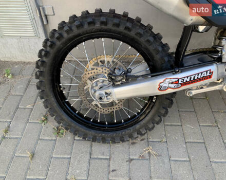 Хонда CRF 450R, объемом двигателя 0 л и пробегом 1 тыс. км за 7000 $, фото 2 на Automoto.ua