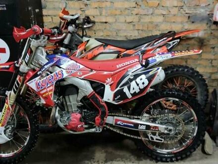 Хонда CRF 450R 2013 в Ромнах на Automoto.ua Хонда CRF 450R, объемом двигателя 0 л и пробегом 45 тыс. км за 2950 $, фото 1 на Automoto.ua