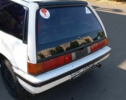 Белый Хонда Цивик, объемом двигателя 1.3 л и пробегом 100 тыс. км за 650 $, фото 3 на Automoto.ua