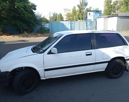 Белый Хонда Цивик, объемом двигателя 1.3 л и пробегом 100 тыс. км за 650 $, фото 1 на Automoto.ua