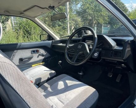 Белый Хонда Цивик, объемом двигателя 1.3 л и пробегом 413 тыс. км за 1050 $, фото 9 на Automoto.ua