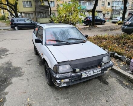 Белый Хонда Цивик, объемом двигателя 1.3 л и пробегом 300 тыс. км за 619 $, фото 3 на Automoto.ua