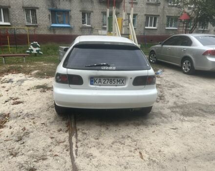 Білий Хонда Сівік, об'ємом двигуна 1.5 л та пробігом 70 тис. км за 4000 $, фото 3 на Automoto.ua