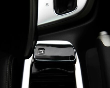 Белый Хонда Цивик, объемом двигателя 1.8 л и пробегом 155 тыс. км за 10999 $, фото 19 на Automoto.ua