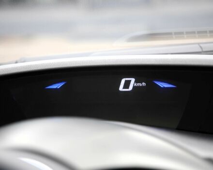 Белый Хонда Цивик, объемом двигателя 1.8 л и пробегом 155 тыс. км за 10999 $, фото 14 на Automoto.ua