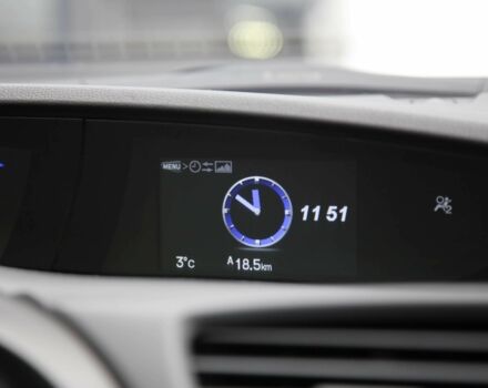 Белый Хонда Цивик, объемом двигателя 1.8 л и пробегом 155 тыс. км за 10999 $, фото 15 на Automoto.ua