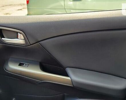 Белый Хонда Цивик, объемом двигателя 2.2 л и пробегом 185 тыс. км за 8700 $, фото 19 на Automoto.ua