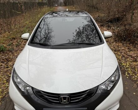 Белый Хонда Цивик, объемом двигателя 1.8 л и пробегом 155 тыс. км за 11800 $, фото 1 на Automoto.ua